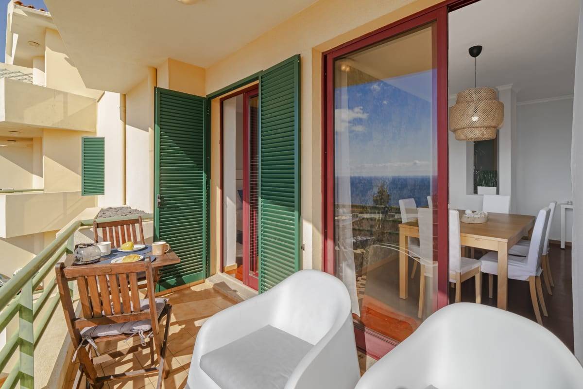 Šviesūs apartamentai su baseinu, Garajau IV 3