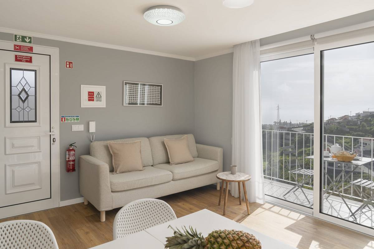 Madeiros pietvakariuose, Apartamentai 3