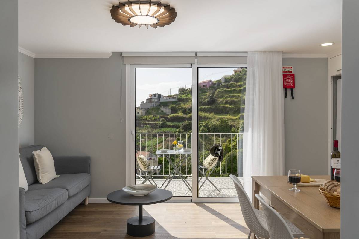 Pietvakarių Madeiroje, Apartamentai 1