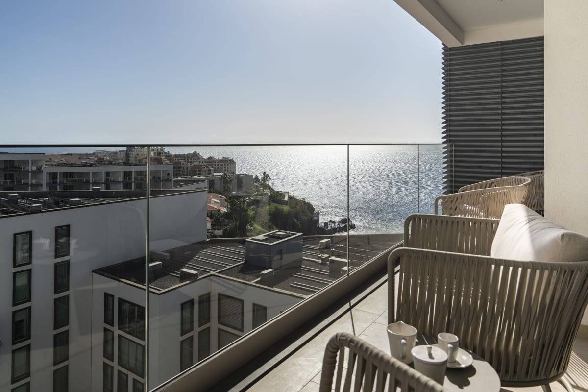 Su bendru baseinu ir sporto sale – Apartamentai 1