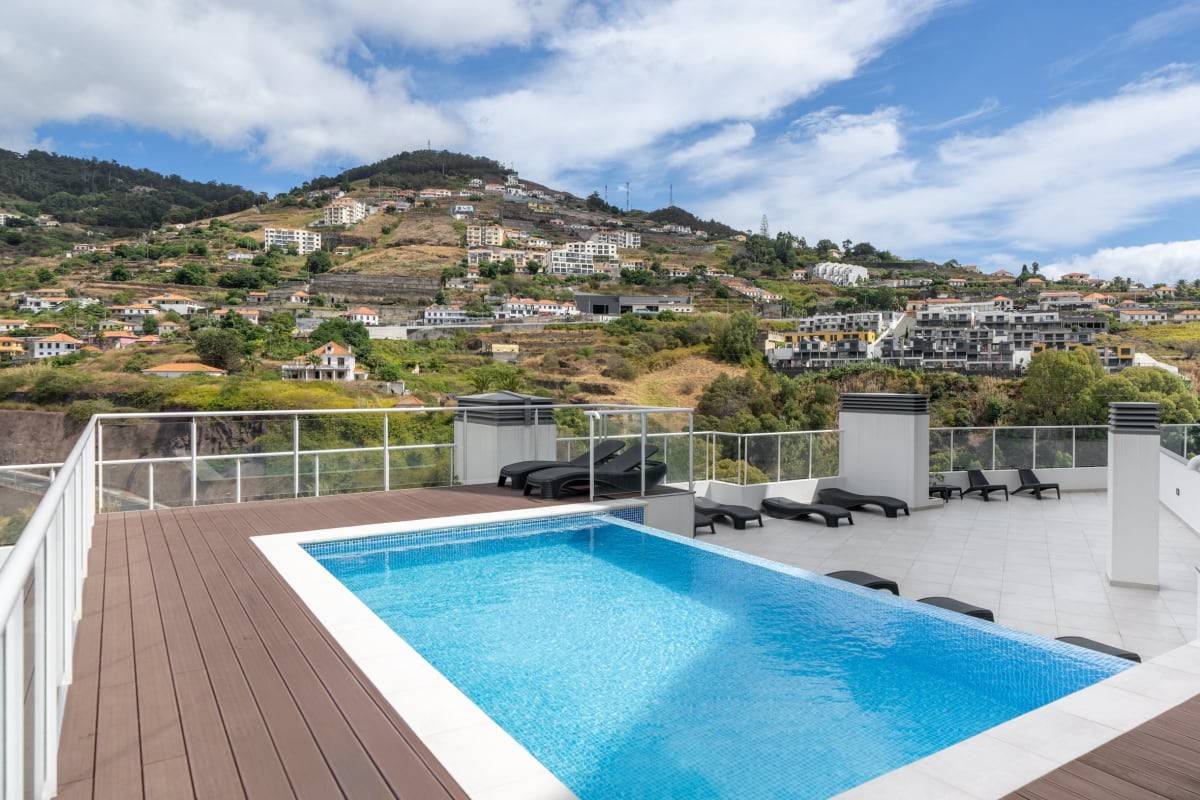 Madeira: vaizdas į Atlanto vandenyną – baseinas ir komfortas Caniço 1