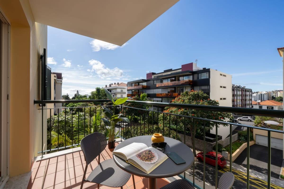 Modernūs apartamentai su balkonu – Apartamentai 1